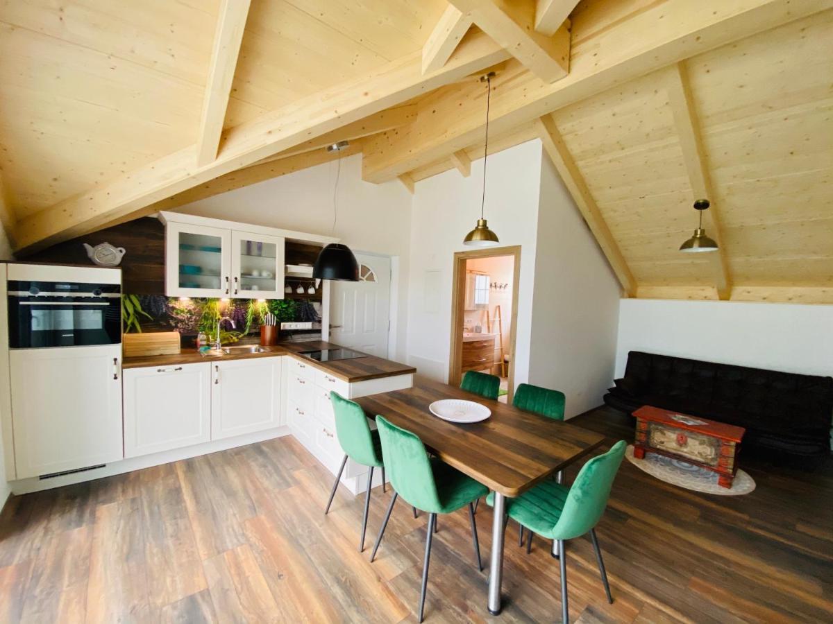 Apartments Edelweiss & Enzian - Gaestehaus Zum Fuchs Hermagor-Pressegger See Luaran gambar